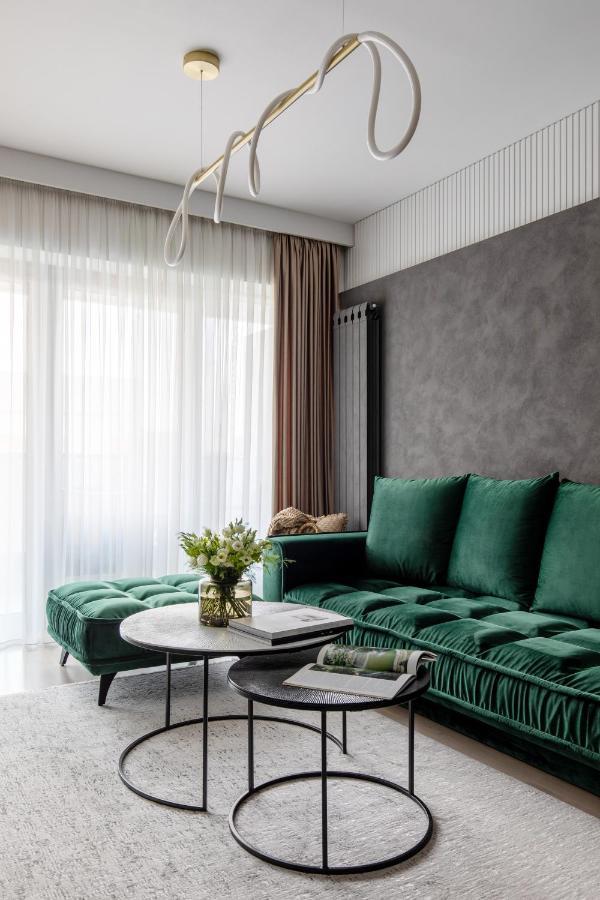 Urbanstay Suites - Prime Location Designer Suite Бухарест Экстерьер фото