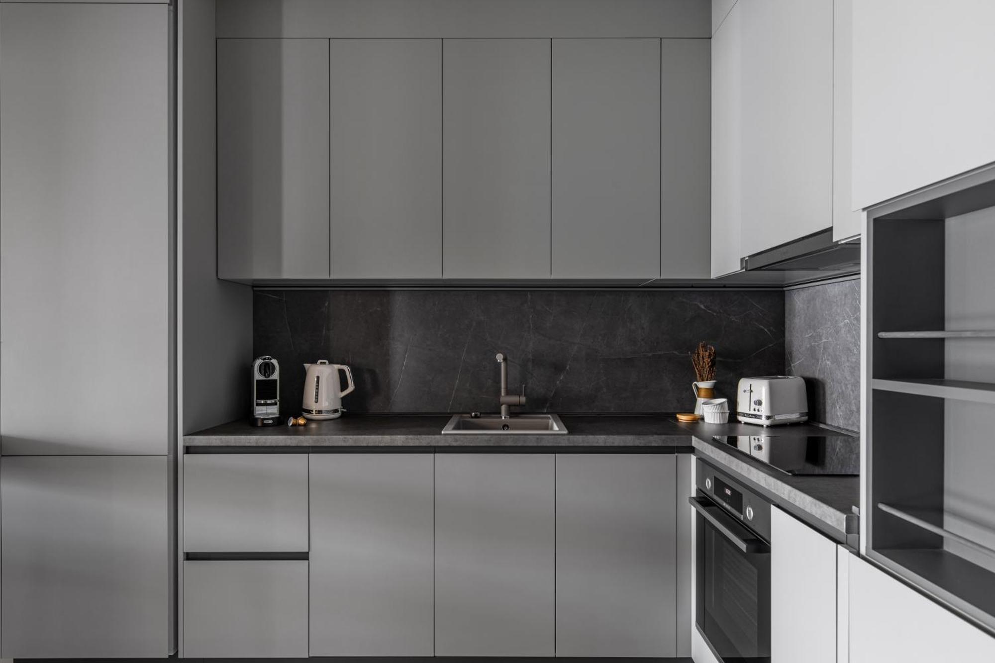 Urbanstay Suites - Prime Location Designer Suite Бухарест Экстерьер фото