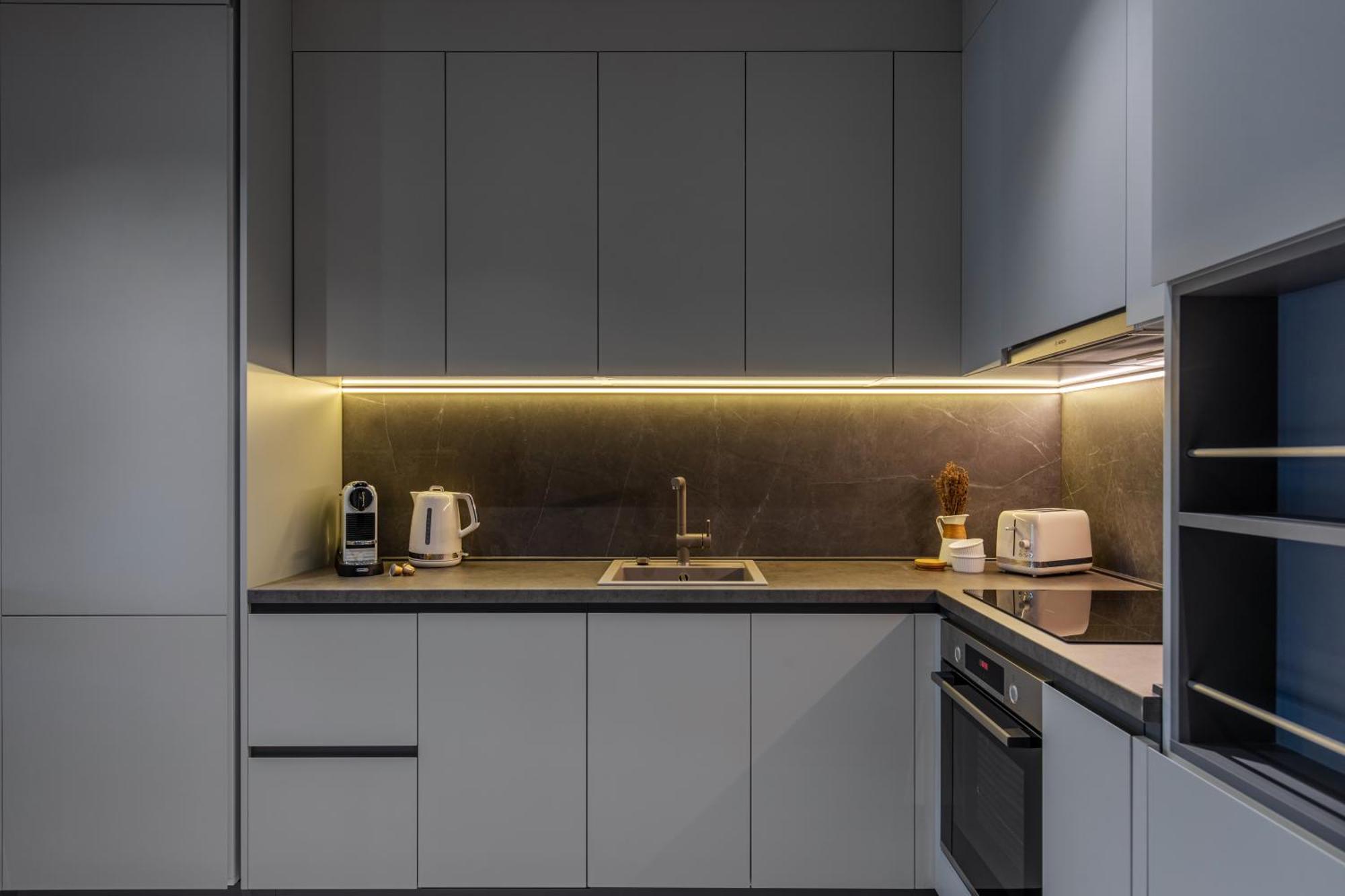 Urbanstay Suites - Prime Location Designer Suite Бухарест Экстерьер фото